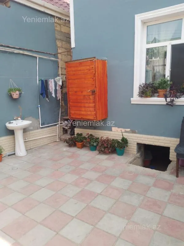 Satılır 4 otaqlı həyət evi 130 m²