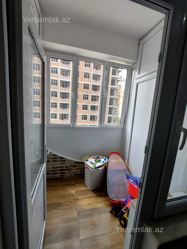 Satılır 3 otaqlı yeni tikili 125 m²