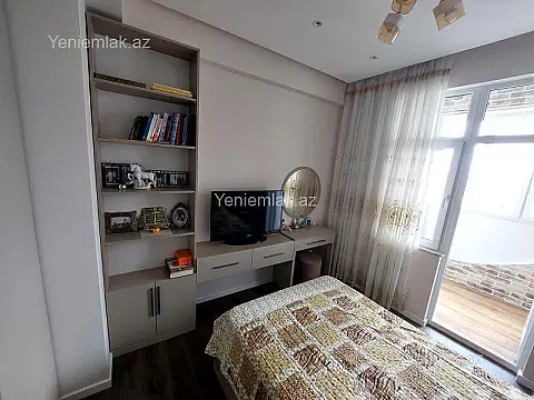 Satılır 3 otaqlı yeni tikili 125 m²