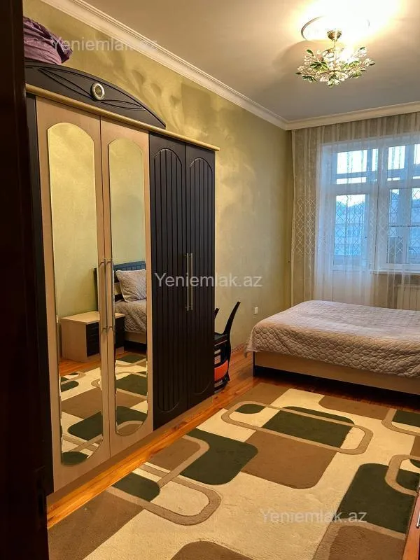 Satılır 3 otaqlı yeni tikili 118 m²