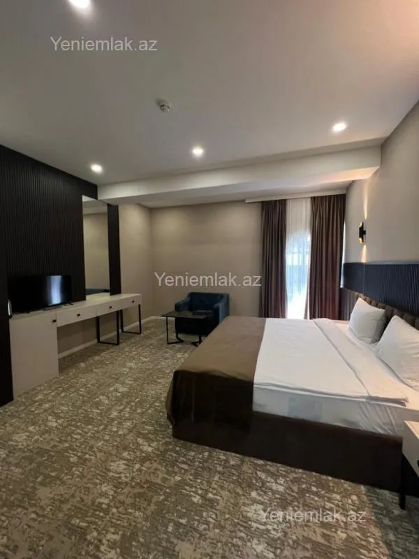 Satılır 16 otaqlı obyekt 1150 m²