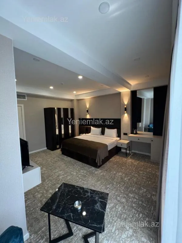 Satılır 16 otaqlı obyekt 1150 m²