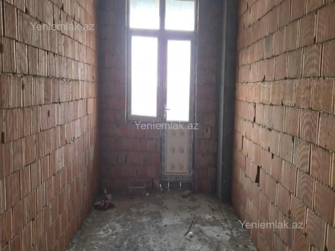 Satılır 2 otaqlı yeni tikili 81 m²