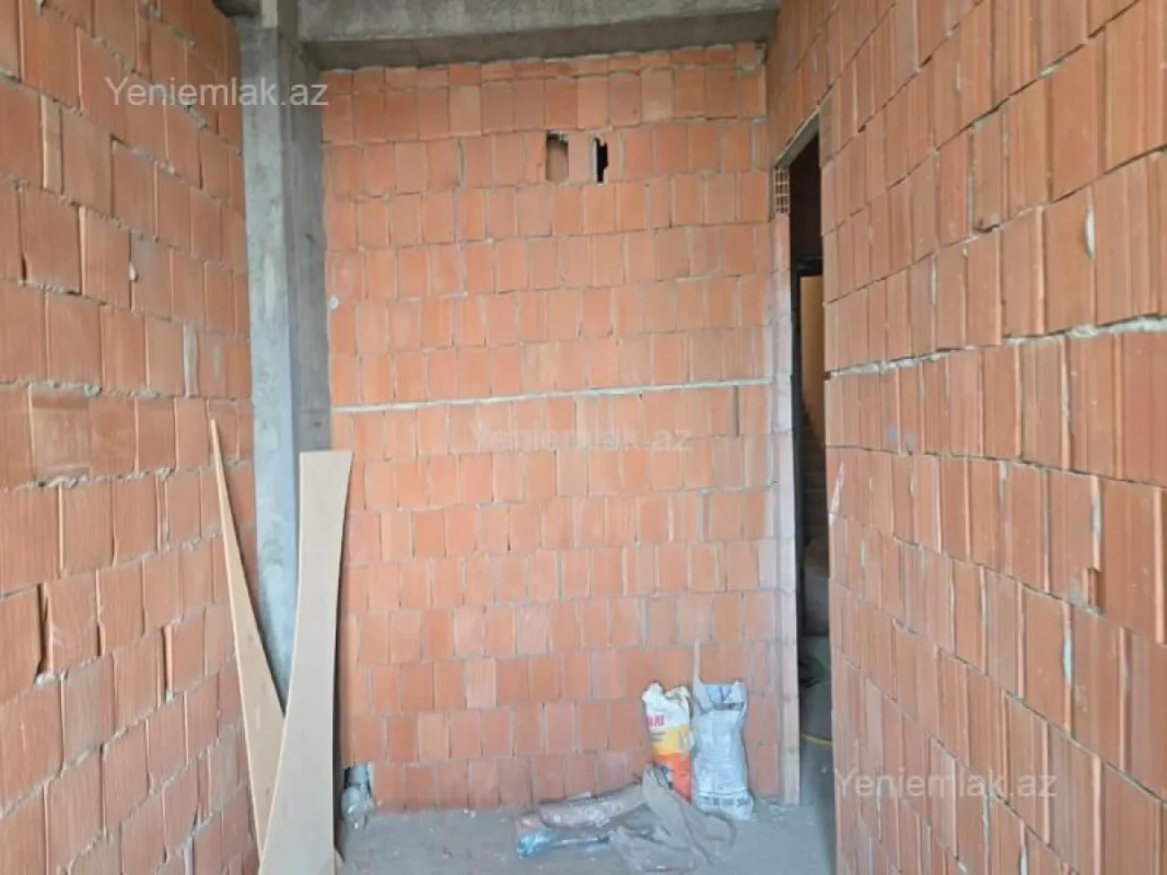 Satılır 2 otaqlı yeni tikili 81 m²