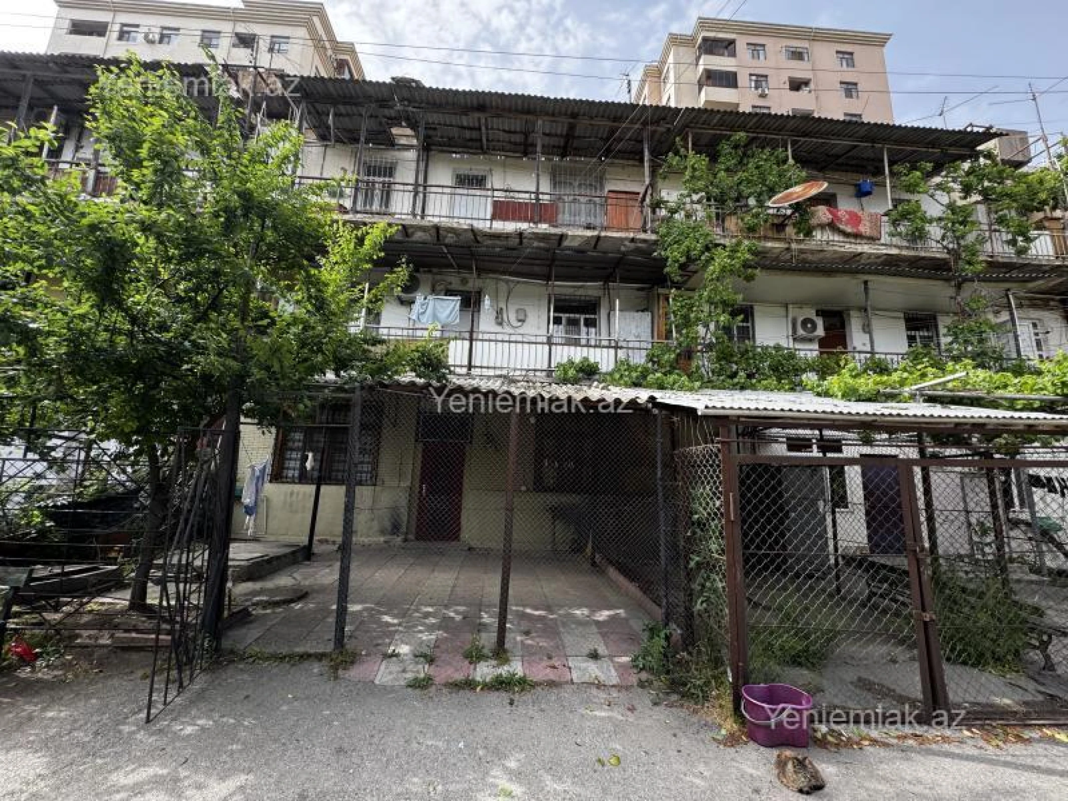 Satılır 3 otaqlı köhnə tikili 70 m²