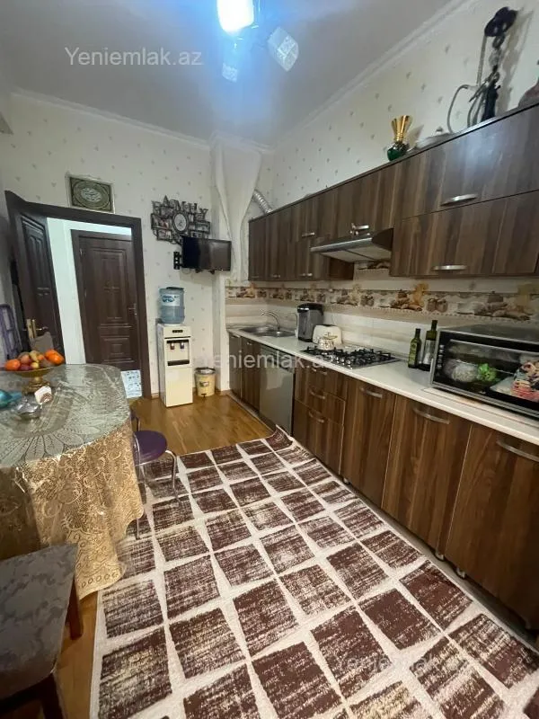 Satılır 3 otaqlı yeni tikili 90 m²