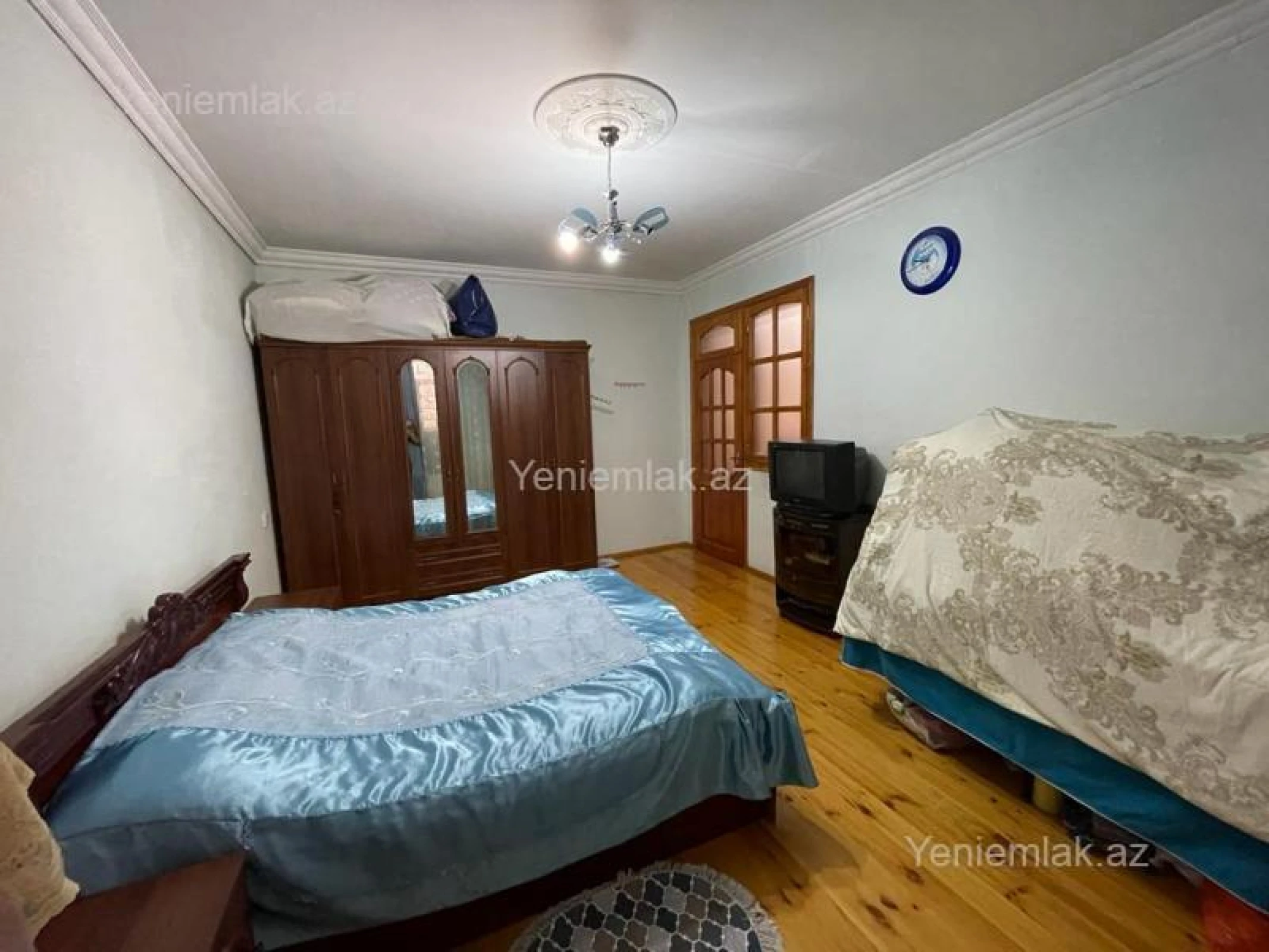 Satılır 5 otaqlı həyət evi 160 m²