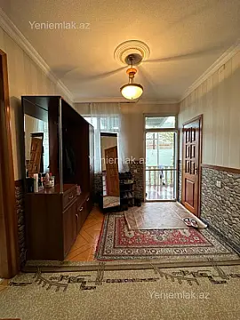 Satılır 5 otaqlı həyət evi 160 m²