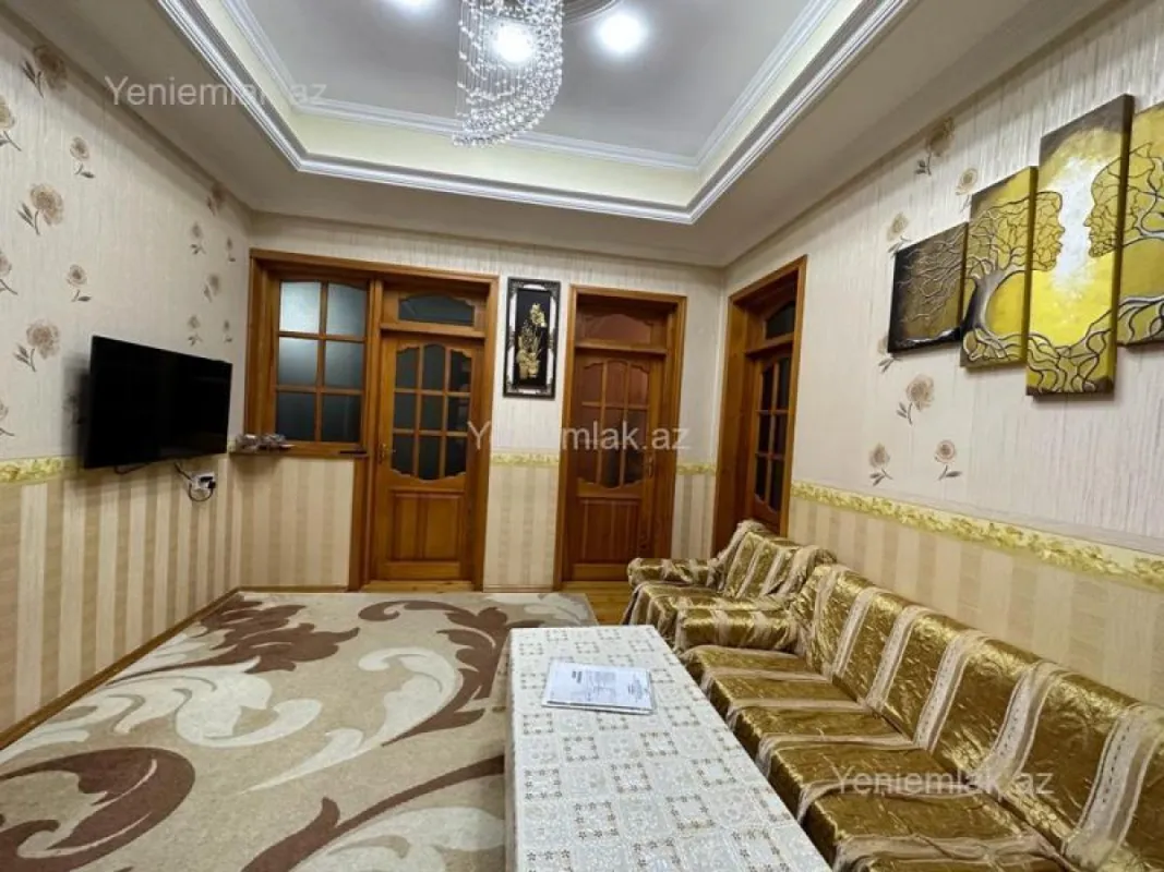 Satılır 5 otaqlı həyət evi 160 m²
