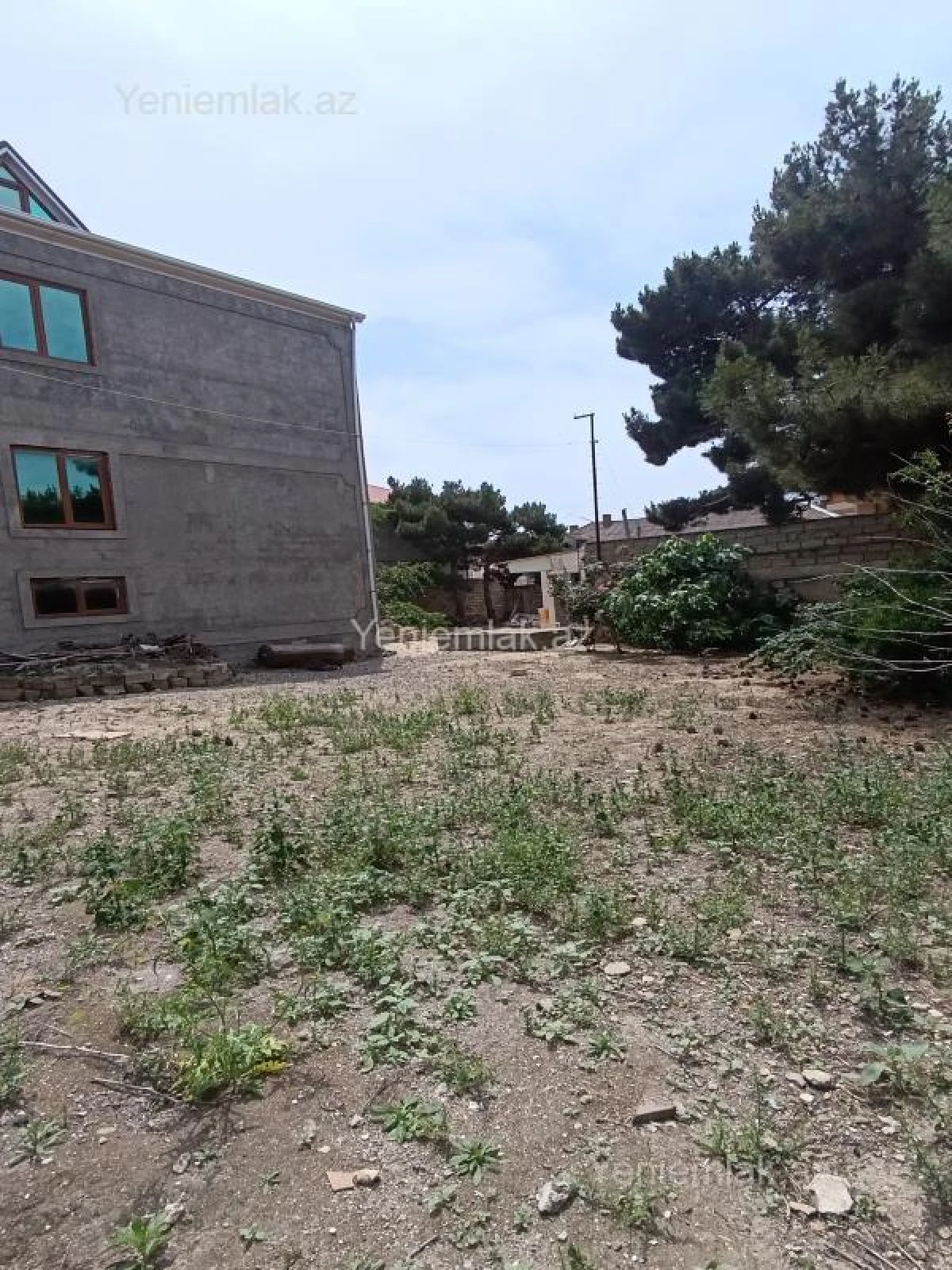 Satılır 7 otaqlı həyət evi 340 m²