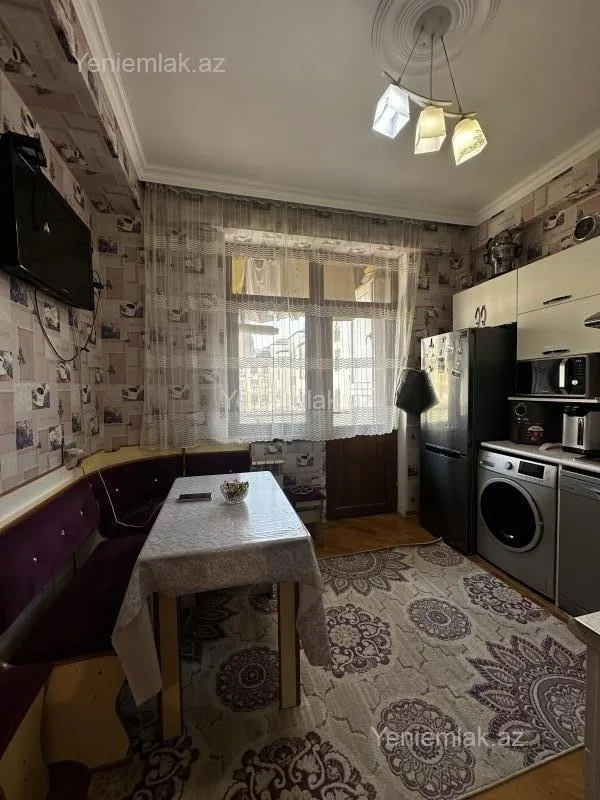 Satılır 3 otaqlı yeni tikili 83 m²