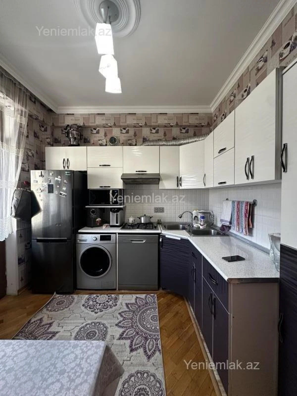 Satılır 3 otaqlı yeni tikili 83 m²