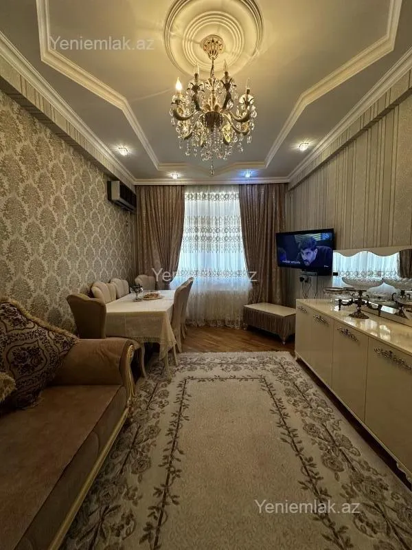 Satılır 3 otaqlı yeni tikili 83 m²