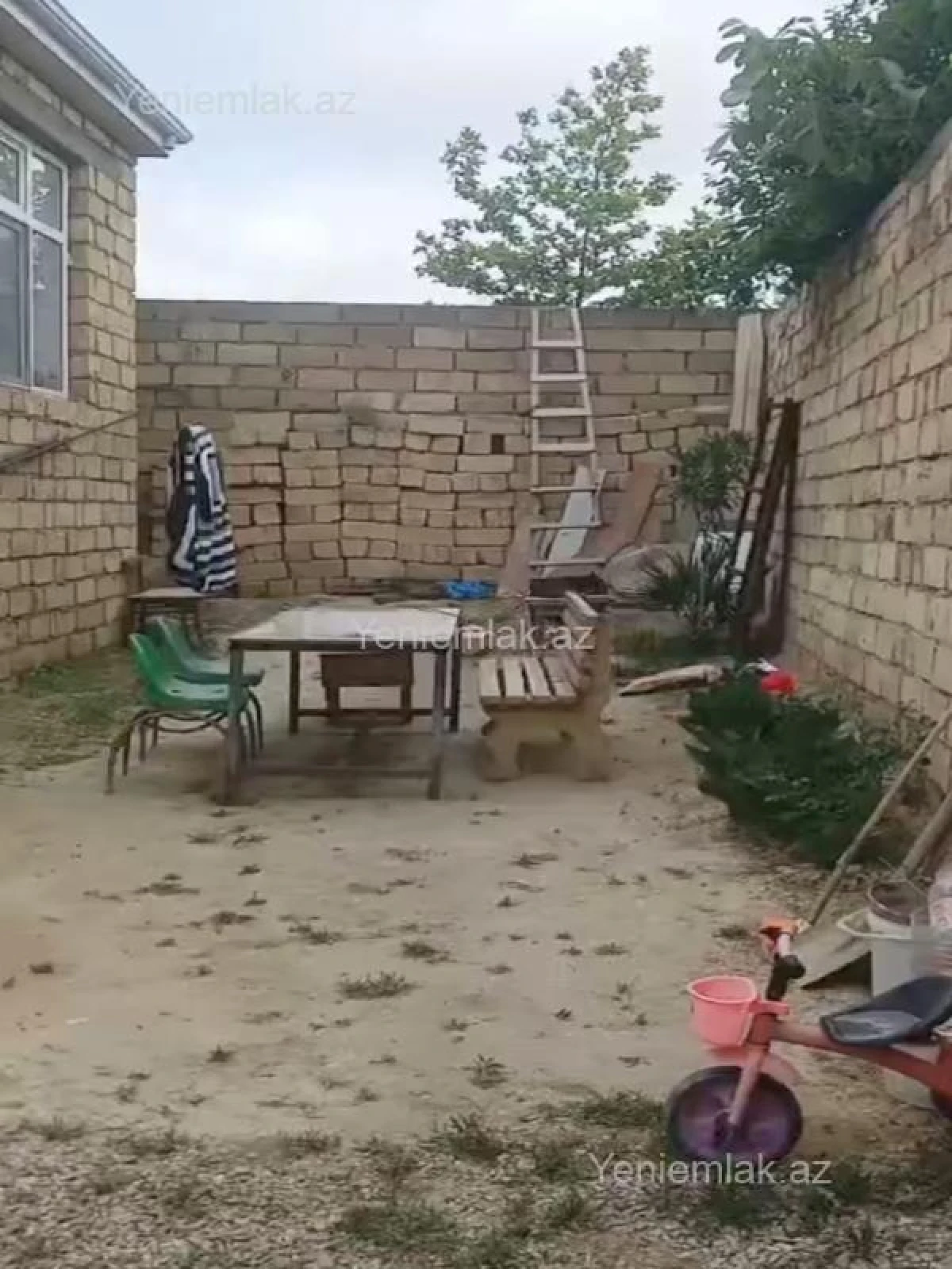 Satılır 3 otaqlı həyət evi 65 m²