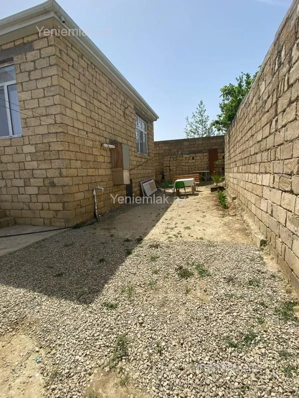 Satılır 3 otaqlı həyət evi 65 m²