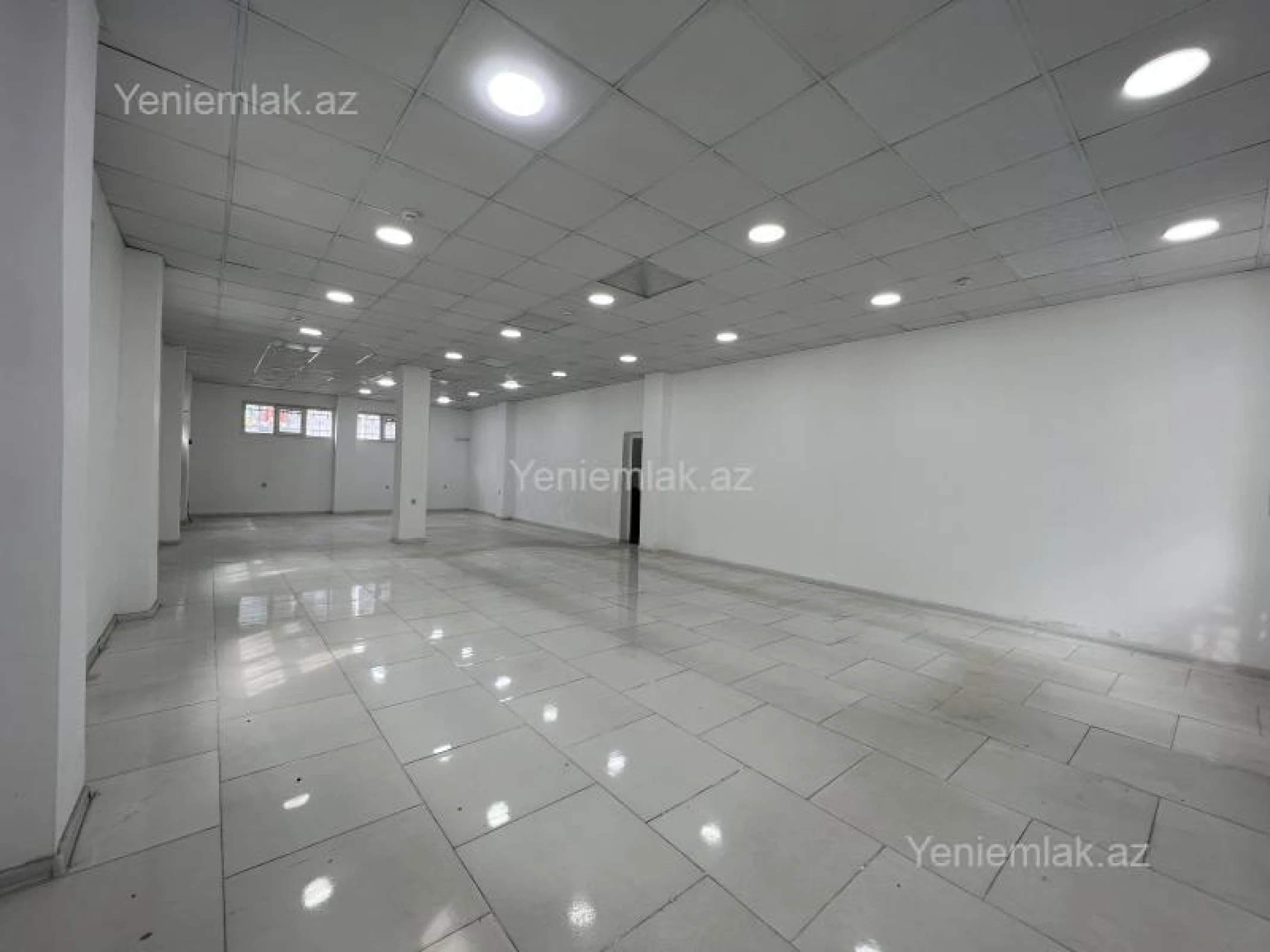Satılır 1 otaqlı obyekt 328 m²
