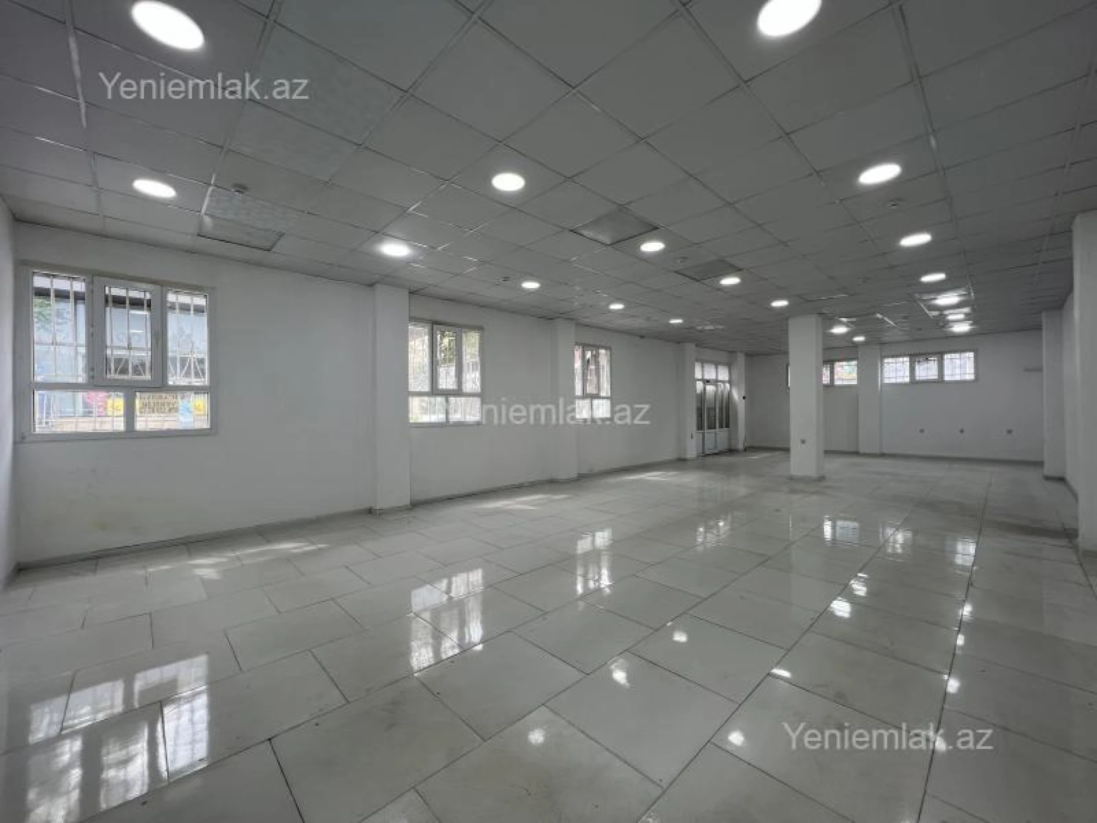 Satılır 1 otaqlı obyekt 328 m²