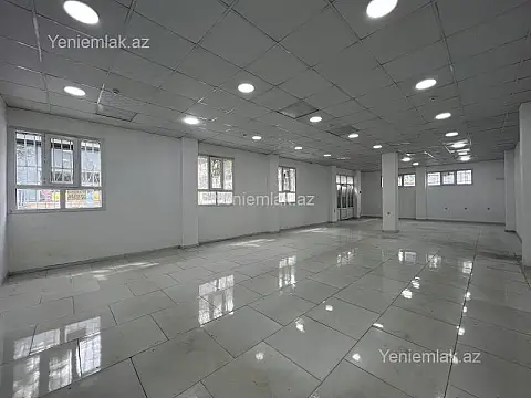 Satılır 1 otaqlı obyekt 328 m²