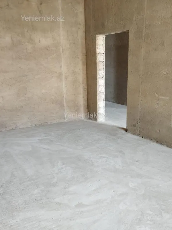 Satılır 6 otaqlı həyət evi 220 m²