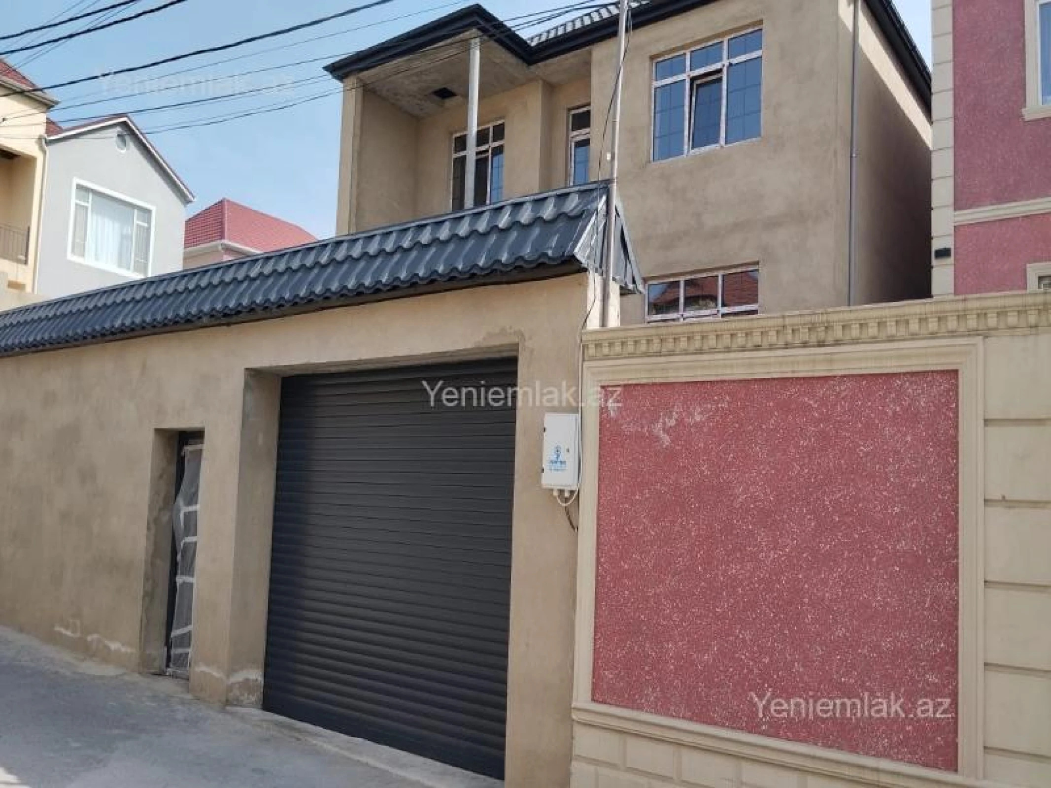 Satılır 6 otaqlı həyət evi 220 m²