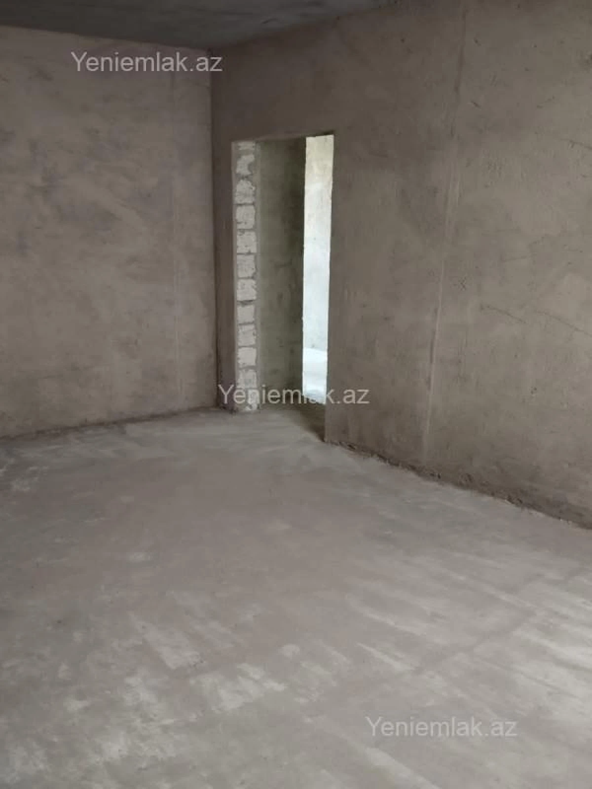 Satılır 6 otaqlı həyət evi 220 m²