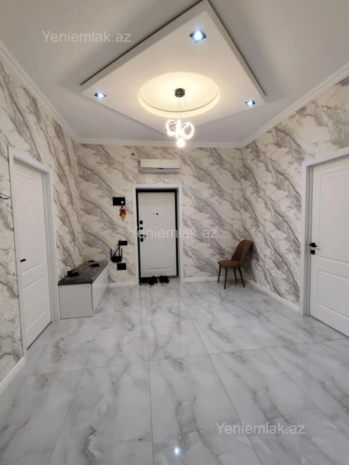 Satılır 3 otaqlı yeni tikili 110 m²