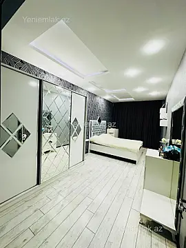 Satılır 3 otaqlı yeni tikili 133 m²