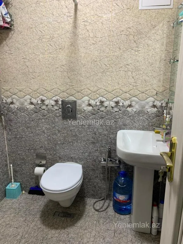 Satılır 2 otaqlı yeni tikili 42 m²