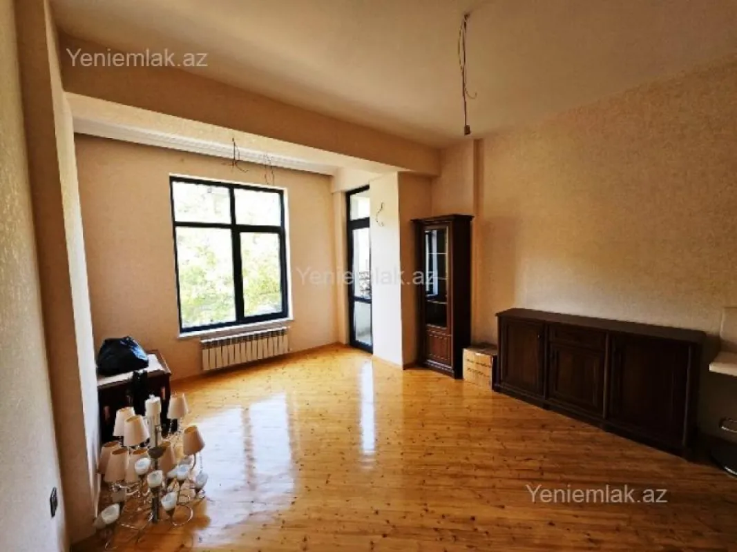 Satılır 2 otaqlı yeni tikili 81 m²