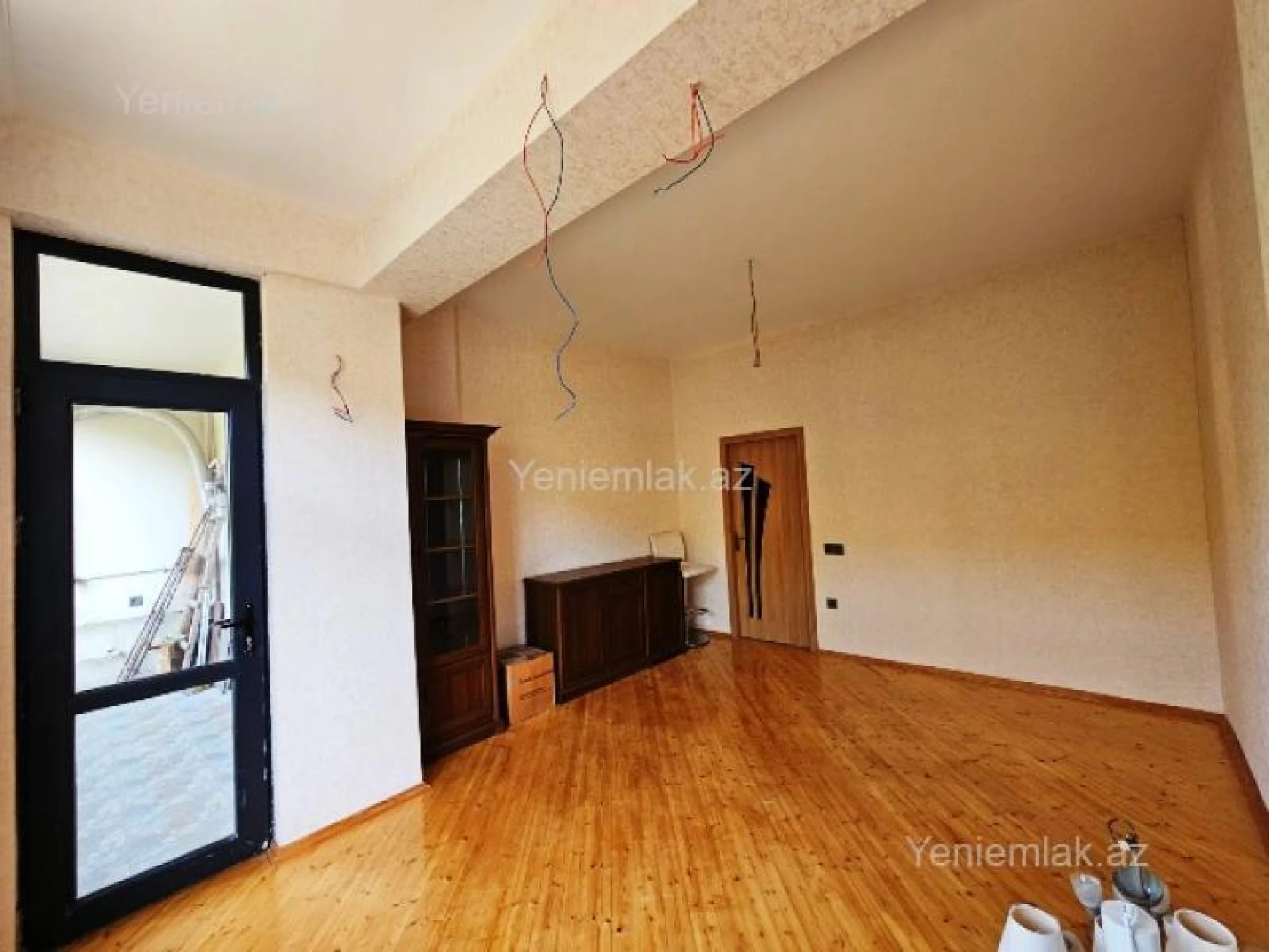 Satılır 2 otaqlı yeni tikili 81 m²