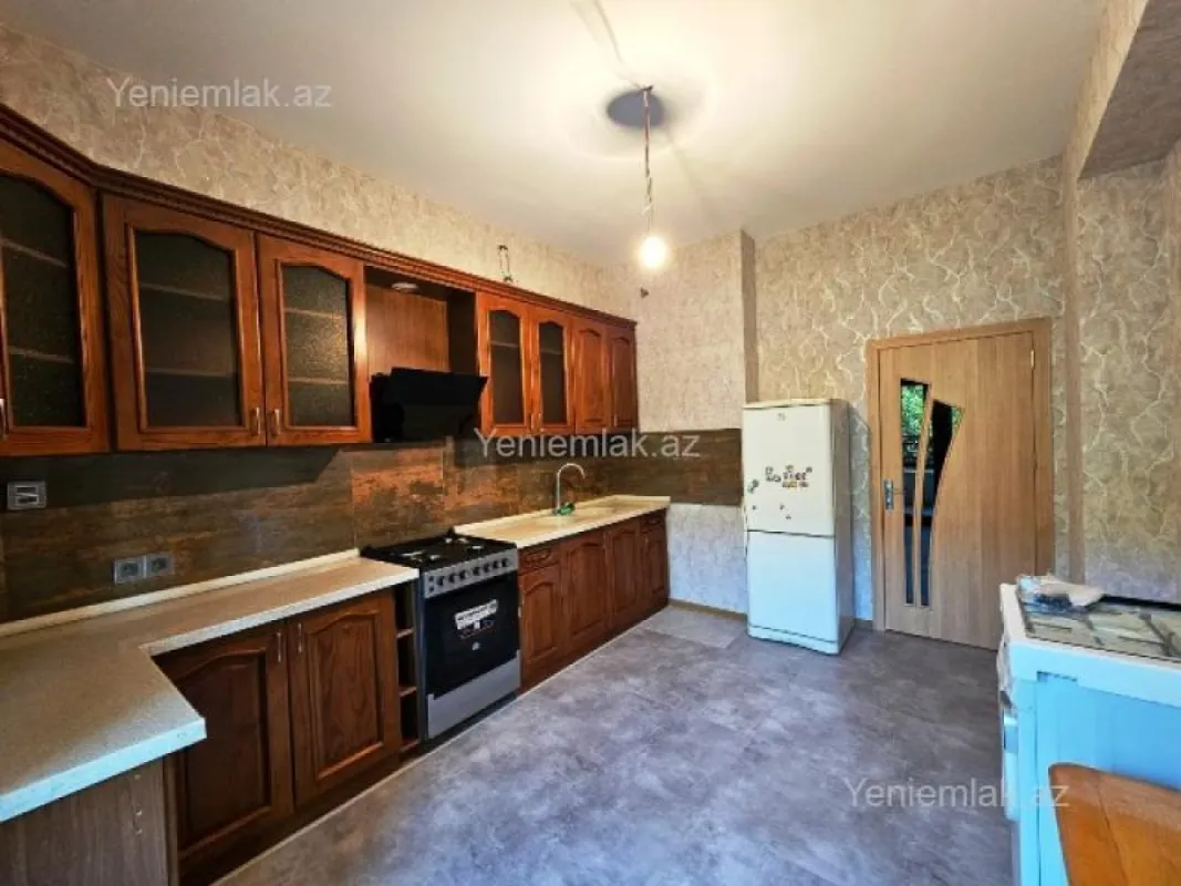 Satılır 2 otaqlı yeni tikili 81 m²