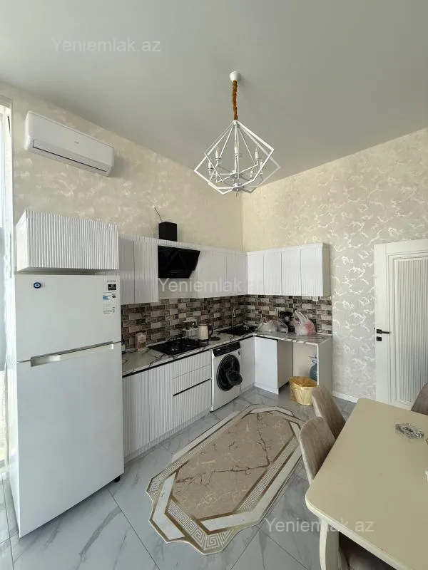 Satılır 3 otaqlı həyət evi 100 m²