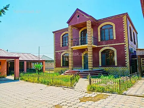 Satılır 6 otaqlı həyət evi 150 m²