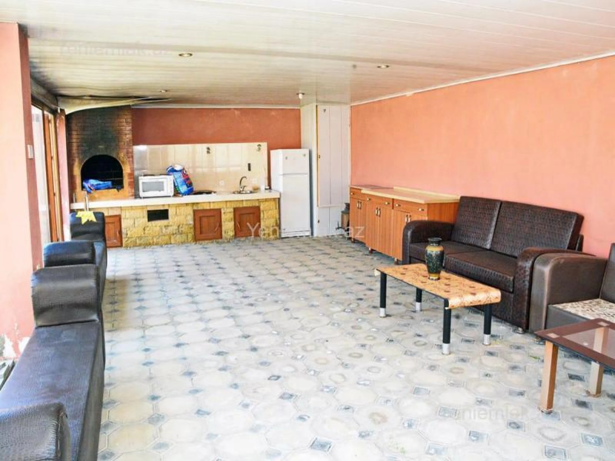 Satılır 6 otaqlı həyət evi 150 m²