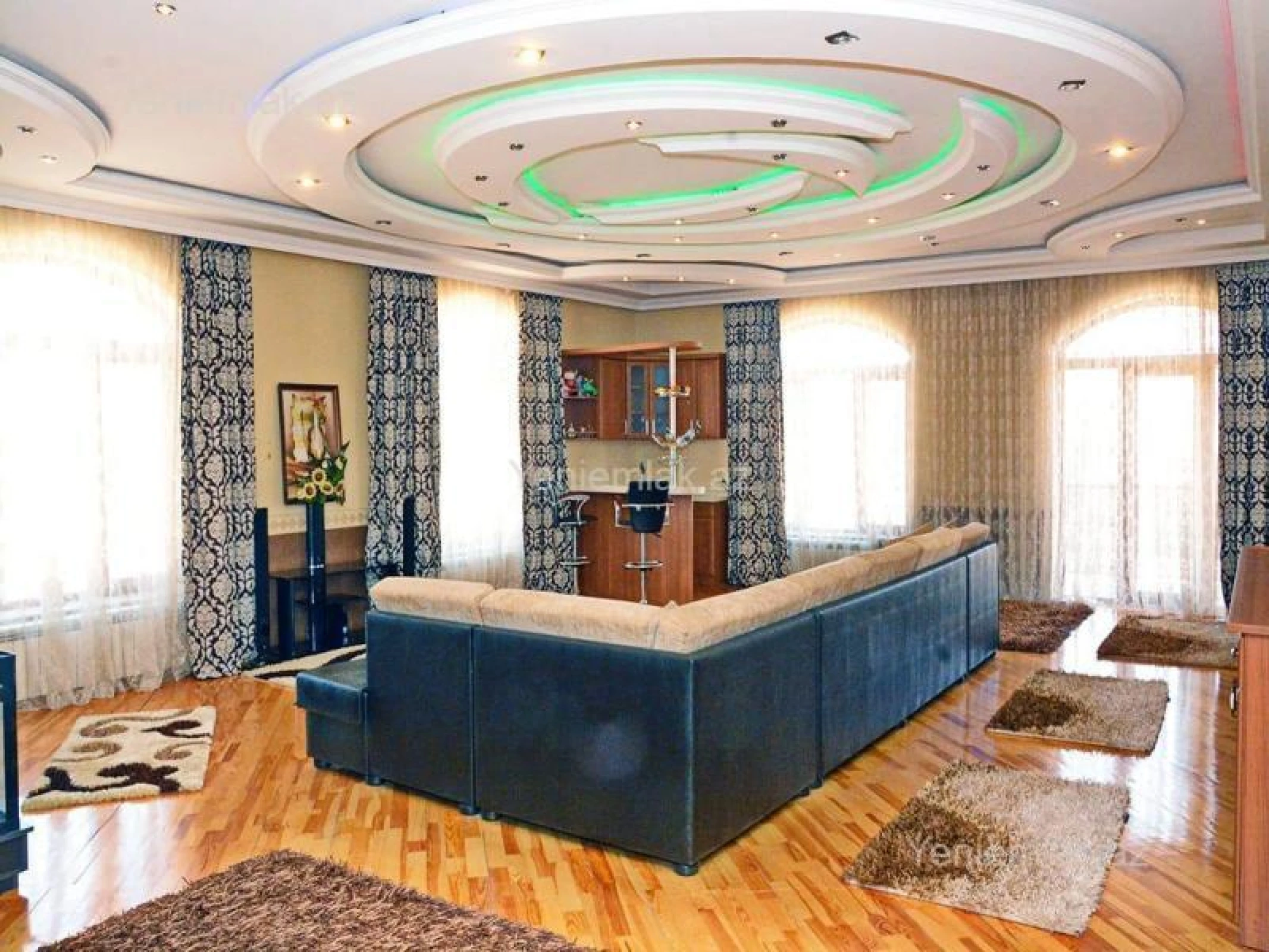 Satılır 6 otaqlı həyət evi 150 m²