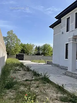 Satılır 6 otaqlı həyət evi 250 m²