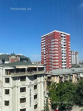 Satılır 4 otaqlı yeni tikili 261 m²
