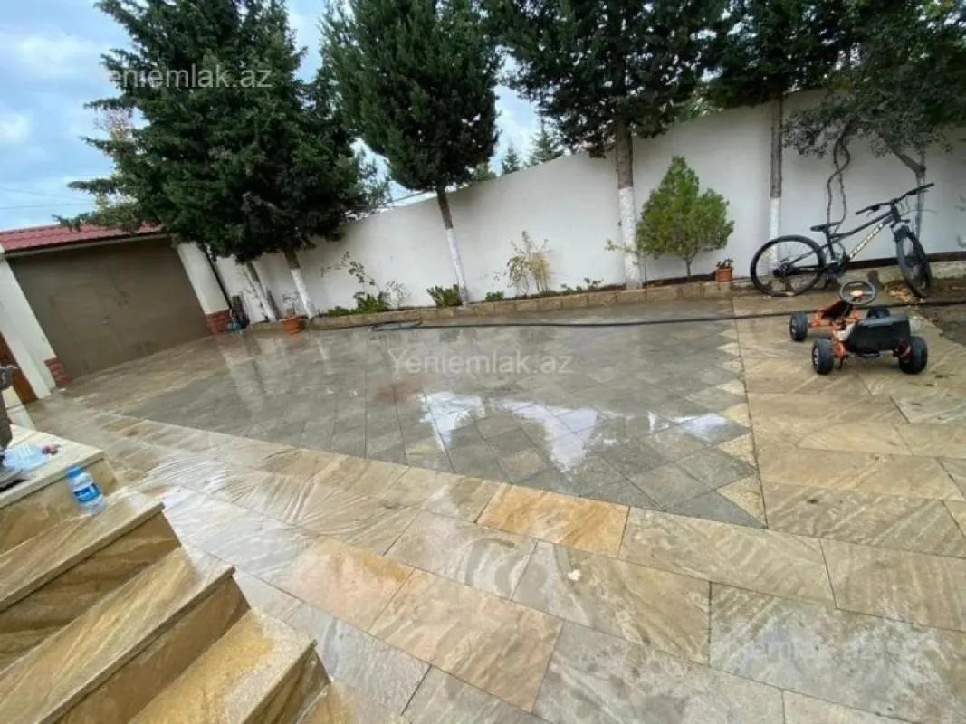 Satılır 4 otaqlı həyət evi 120 m²