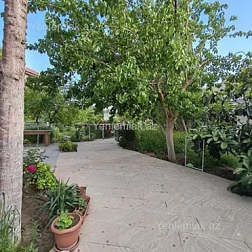 Satılır 4 otaqlı həyət evi 120 m²