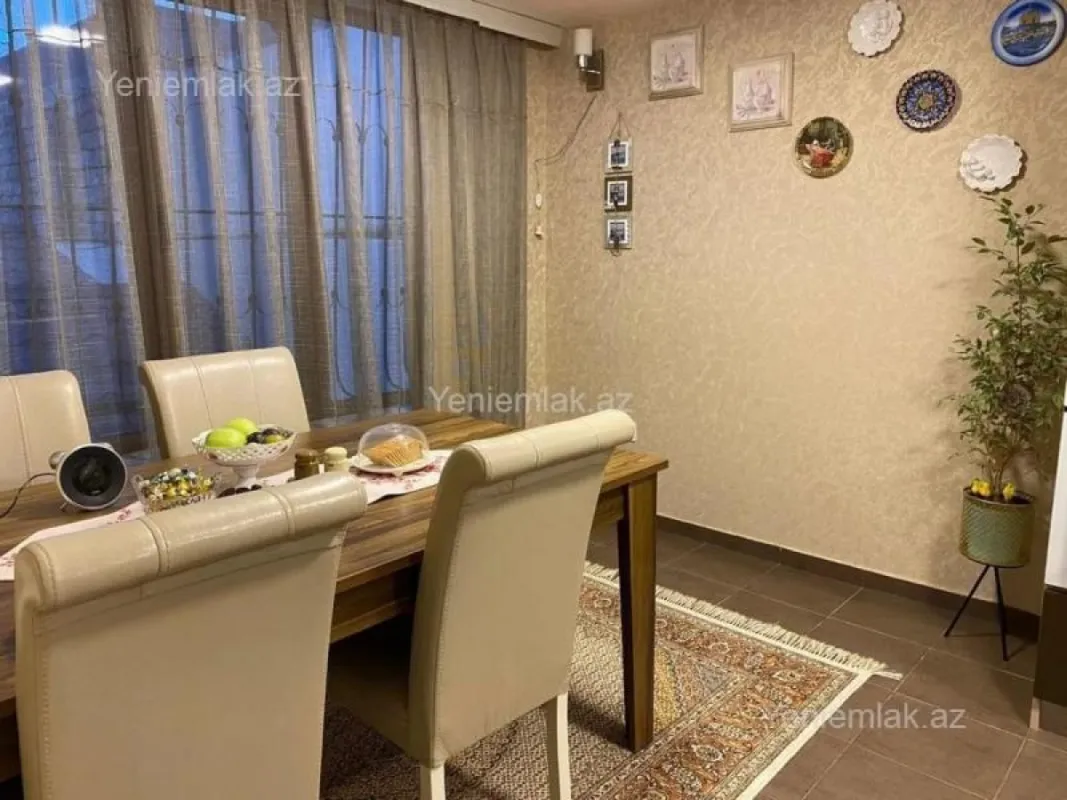 Satılır 4 otaqlı həyət evi 120 m²