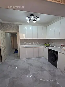 Satılır 4 otaqlı köhnə tikili 100 m²