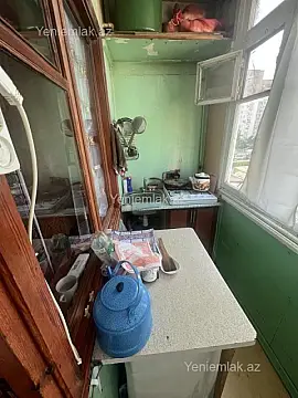 Satılır 3 otaqlı köhnə tikili 60 m²