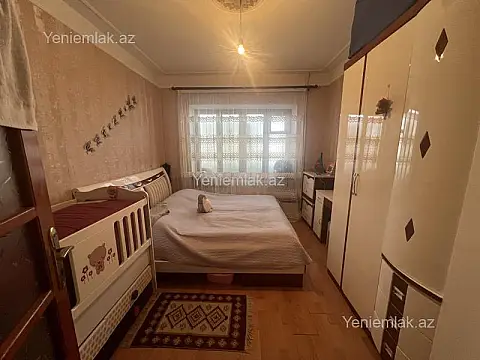 Satılır 3 otaqlı köhnə tikili 60 m²