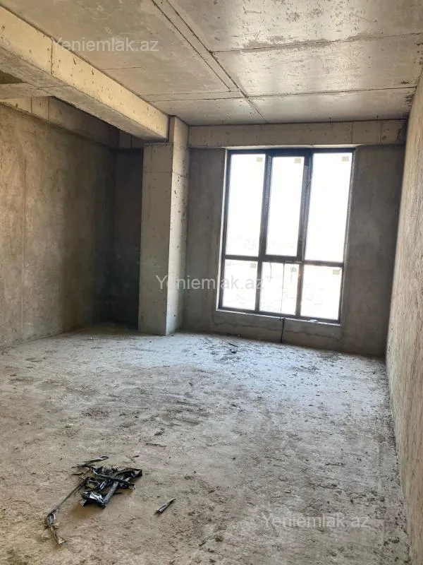 Satılır 4 otaqlı yeni tikili 142 m²