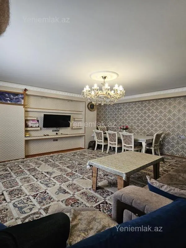 Satılır 3 otaqlı yeni tikili 75 m²
