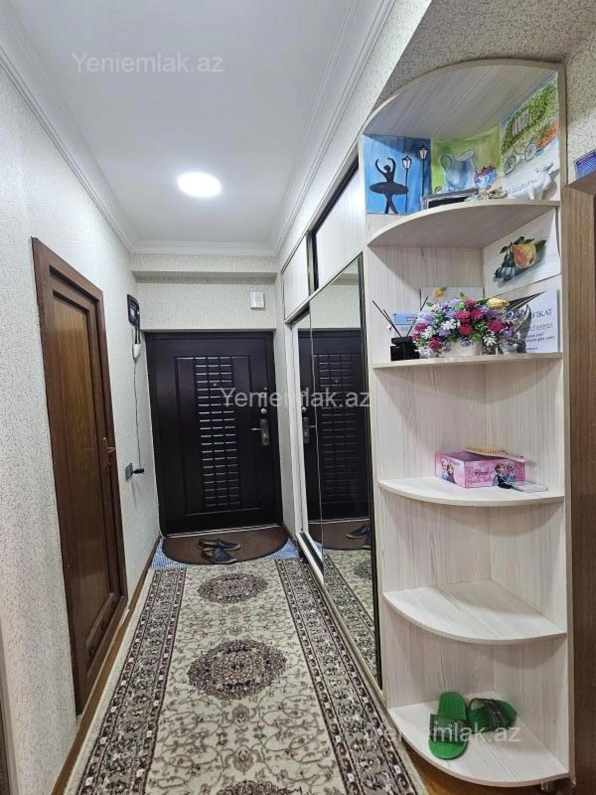 Satılır 3 otaqlı yeni tikili 75 m²