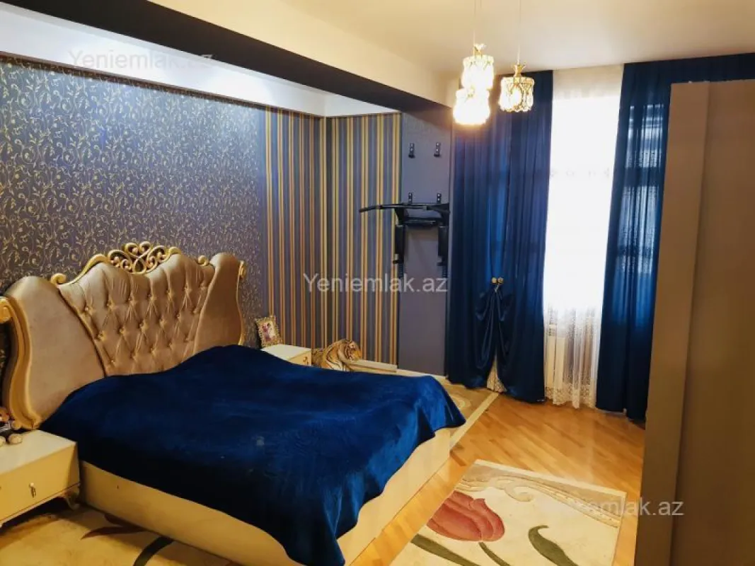 Satılır 3 otaqlı yeni tikili 128 m²