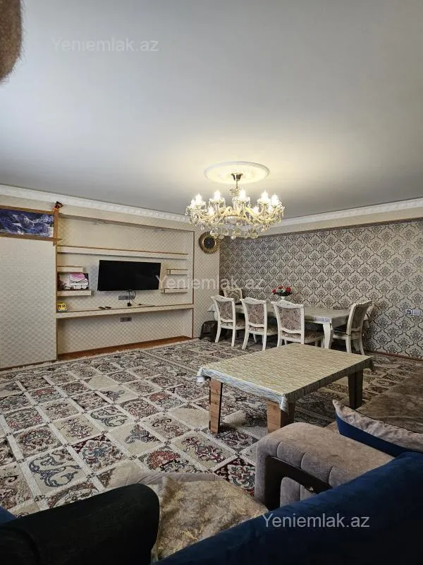 Satılır 3 otaqlı yeni tikili 75 m²