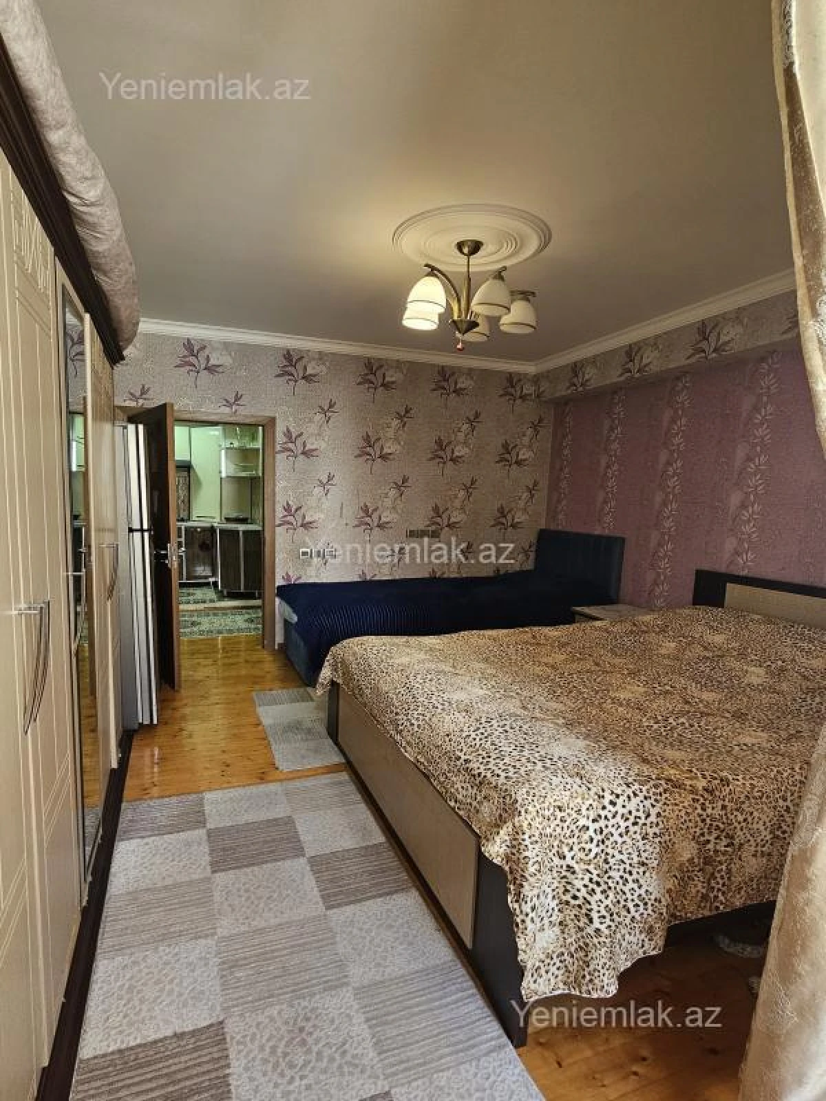 Satılır 3 otaqlı yeni tikili 75 m²