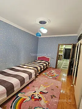 Satılır 3 otaqlı yeni tikili 75 m²